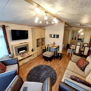 Mobilhomes 6 Et 8 Personnes Aven Kerlann Draps Fournis , Pont-Aven France