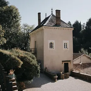  Hébergement de vacances La Tour De Garde